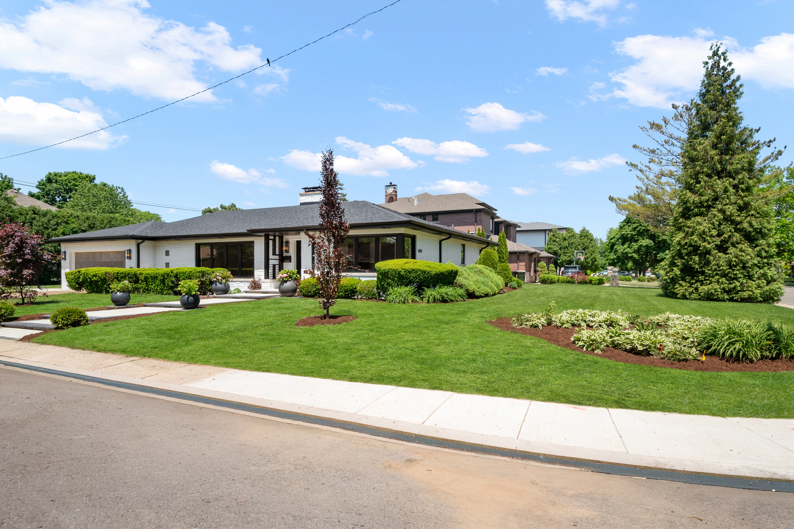 6600 N Kenton Avenue, Lincolnwood, IL