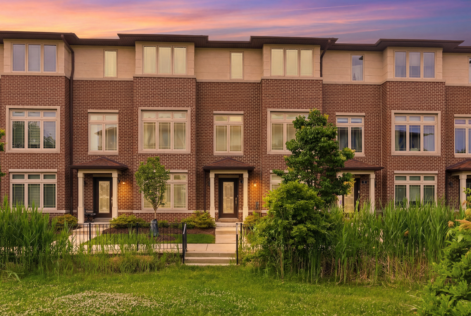 11 Forest Avenue #17, River Forest, IL