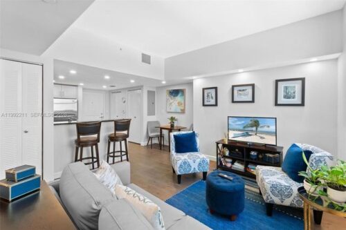 111 E Flagler Street #909, Miami, FL