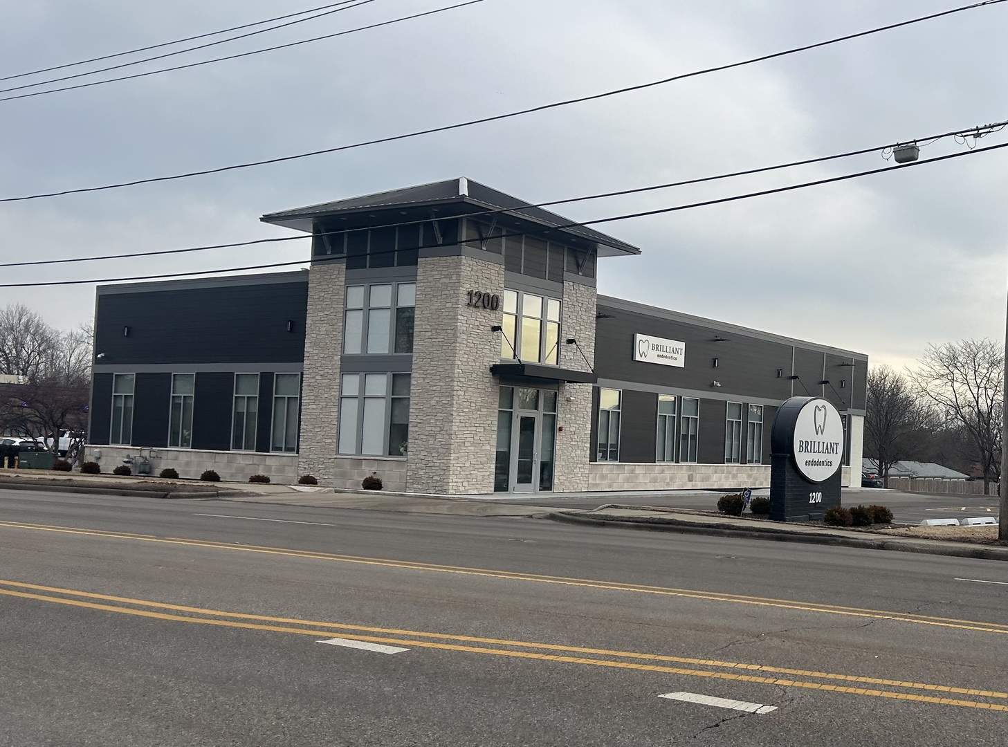 1200 N Milwaukee Avenue #B, Libertyville, IL