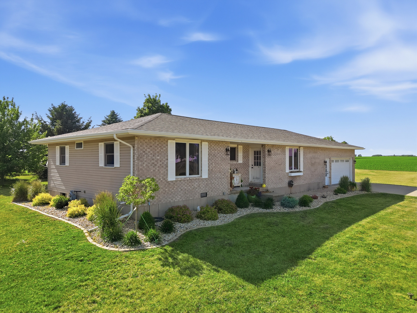 456 N Northland Avenue, Amboy, IL