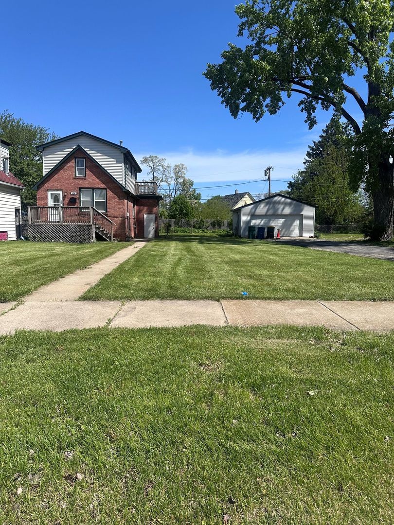 526 E 154th Place, Phoenix, IL