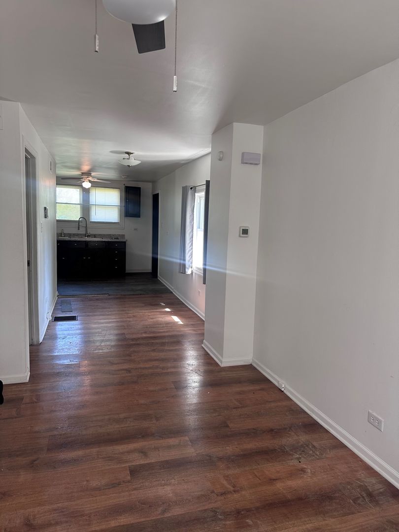 526 E 154th Place, Phoenix, IL