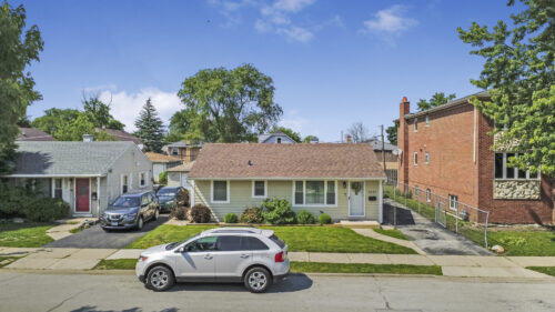 8538 45th Street, Lyons, IL