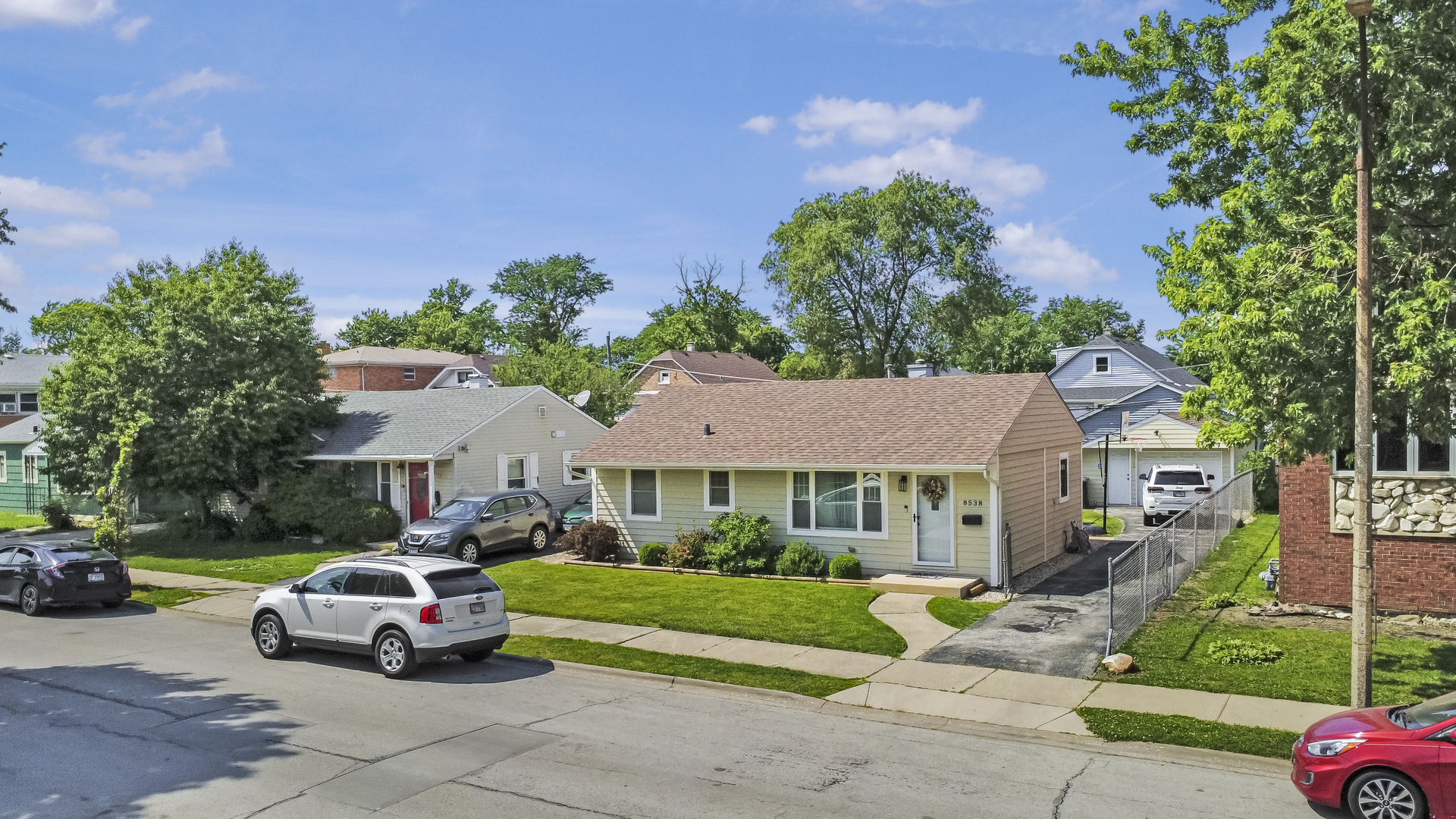 8538 45th Street, Lyons, IL