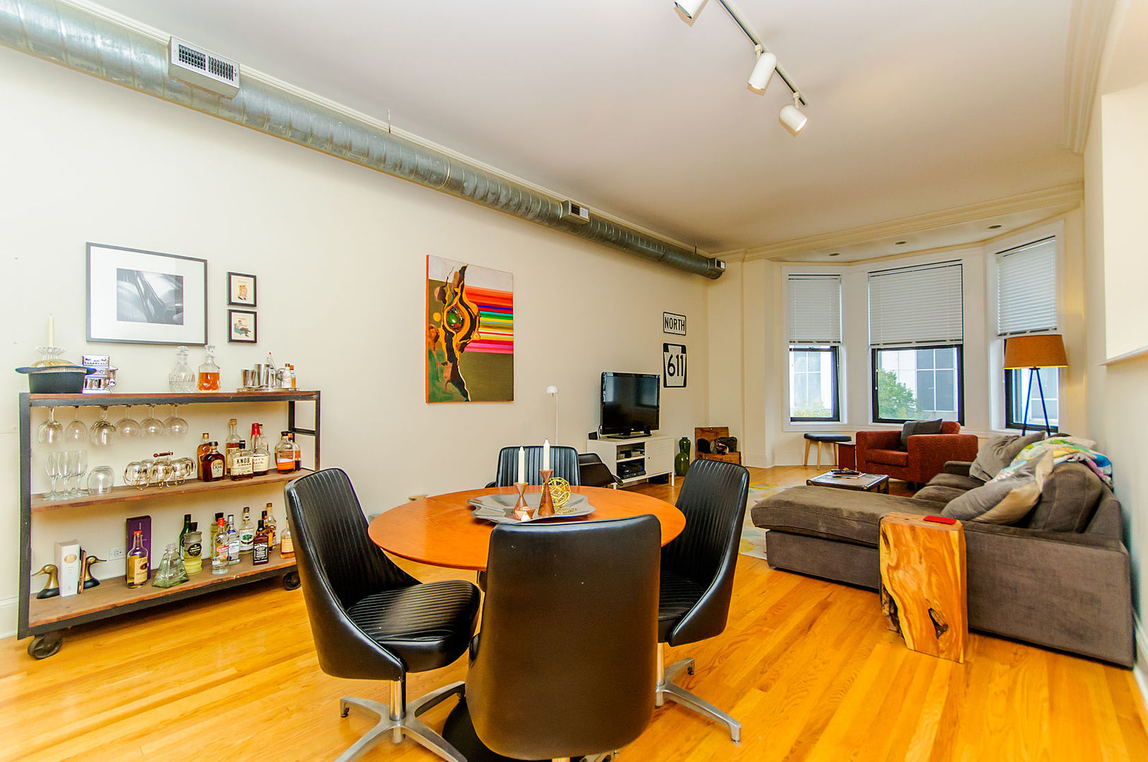 166 W Grand Avenue #3C, Chicago, IL