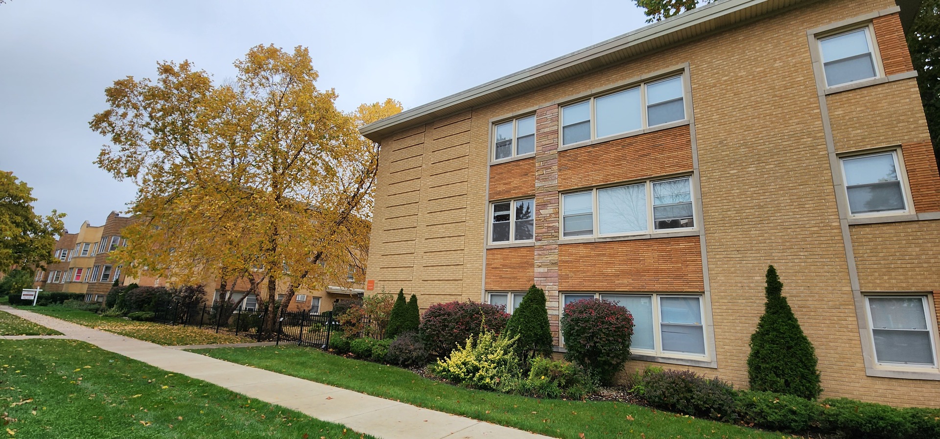 1955 Euclid Avenue #208, Berwyn, IL