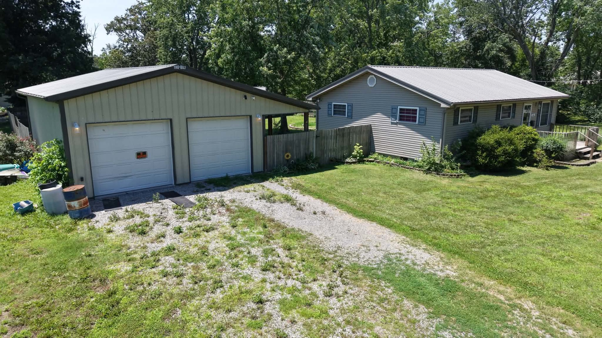 1006 Diamond Street, Benton, IL