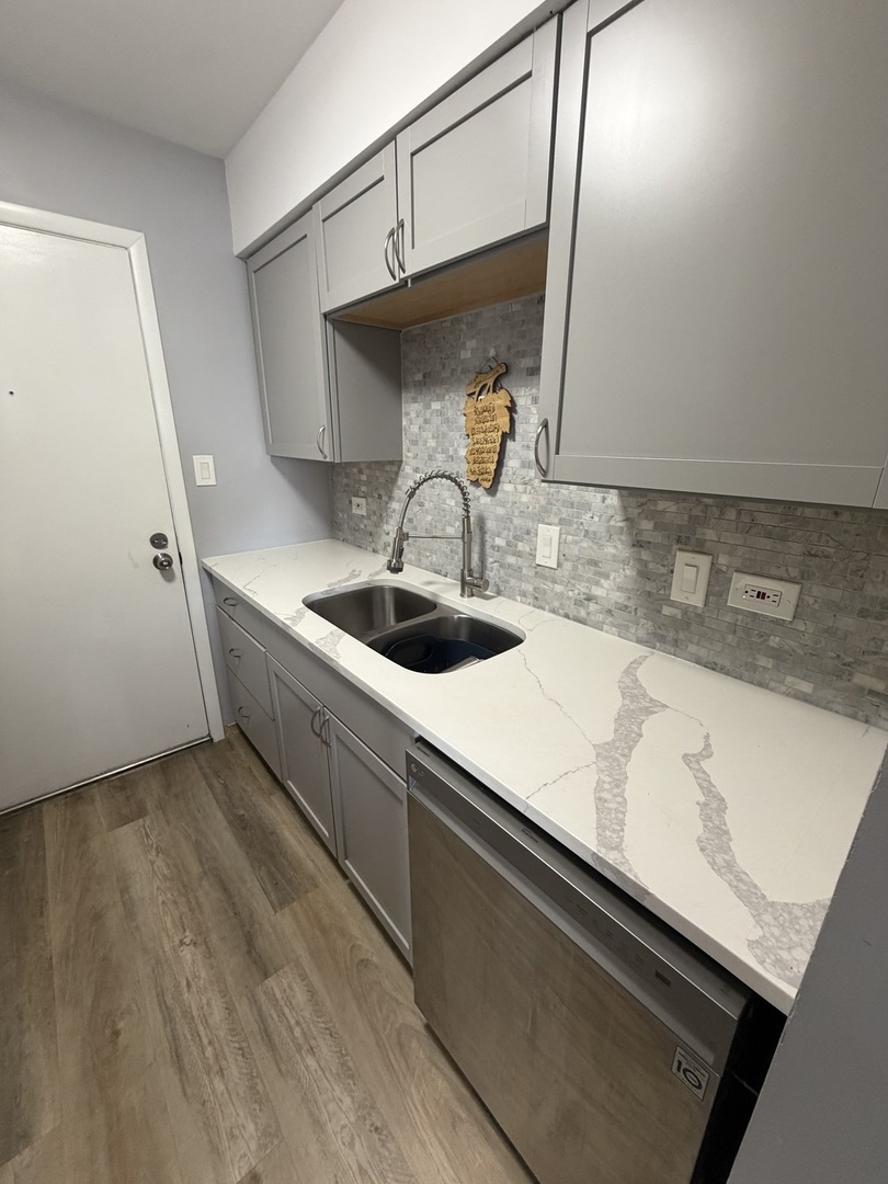 15716 Terrace Drive #3, Oak Forest, IL