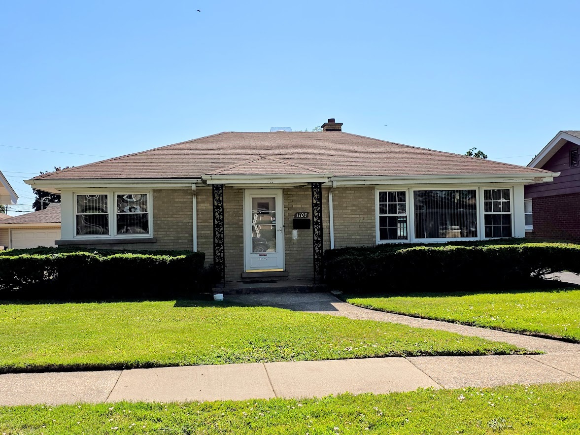 1103 Arthur Avenue, Berkeley, IL