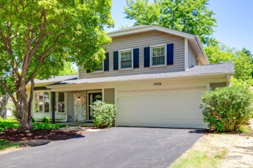 1030 Lilac Court, Libertyville, IL