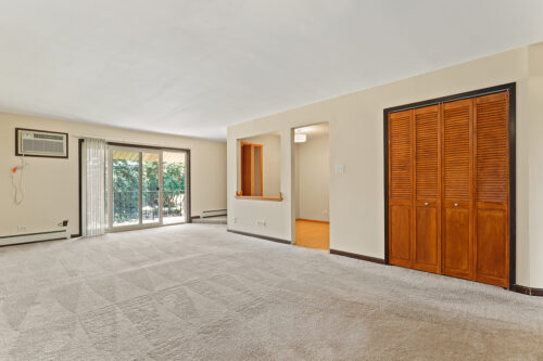 5337 Waterbury Court #2505, Crestwood, IL