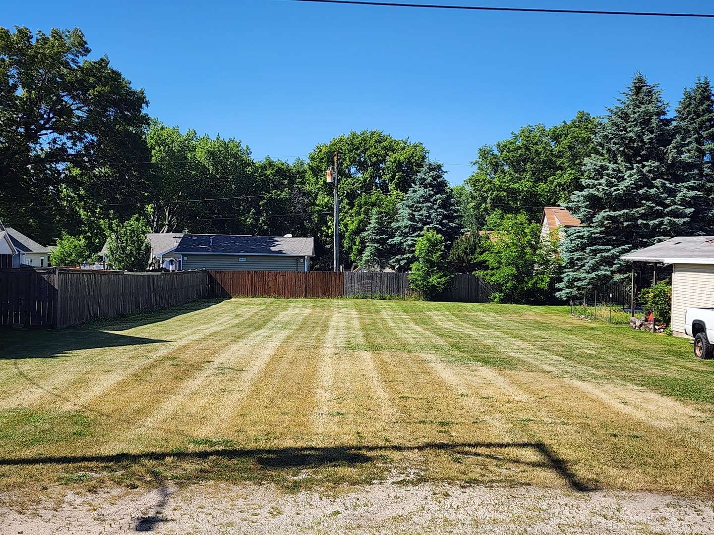 97 W Pine Avenue, Cortland, IL