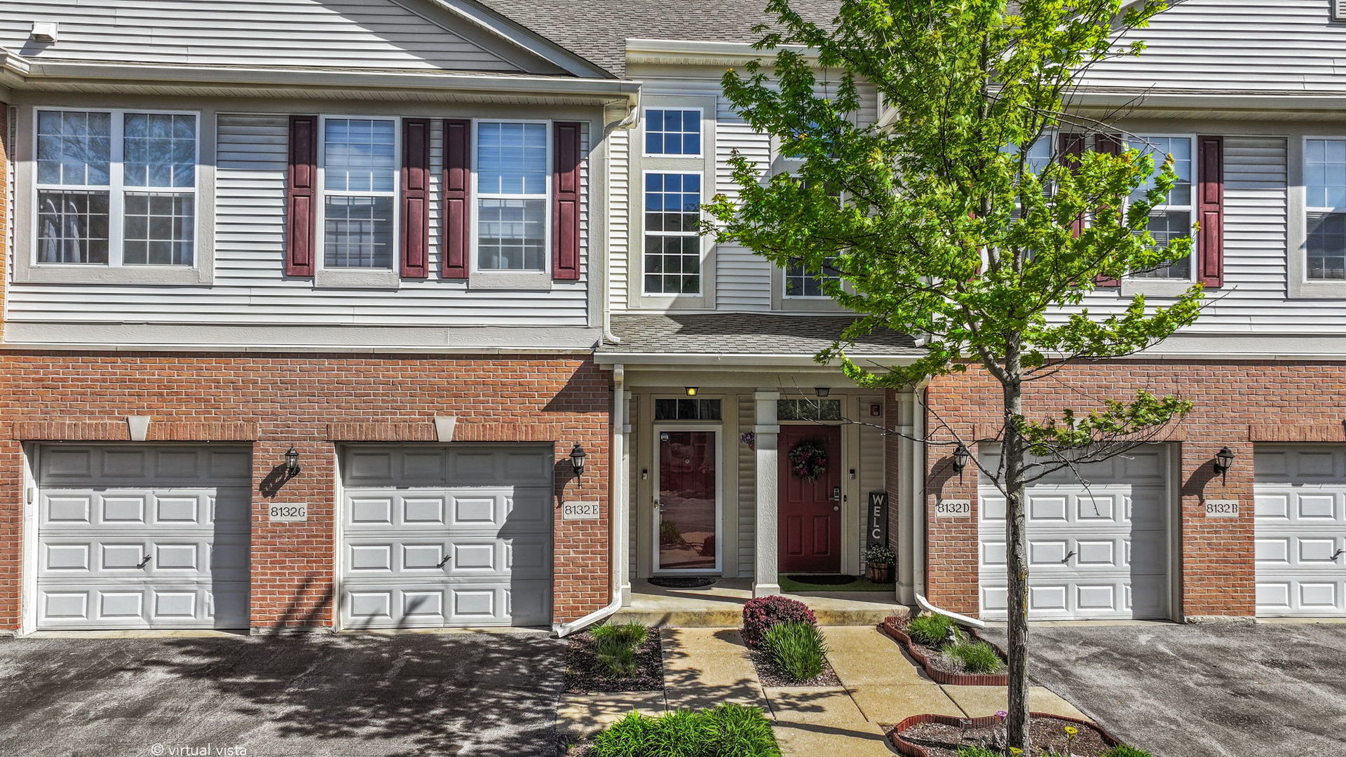8132 Concord Lane #E, Justice, IL