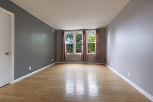 4716 S Loomis Boulevard, Chicago, IL