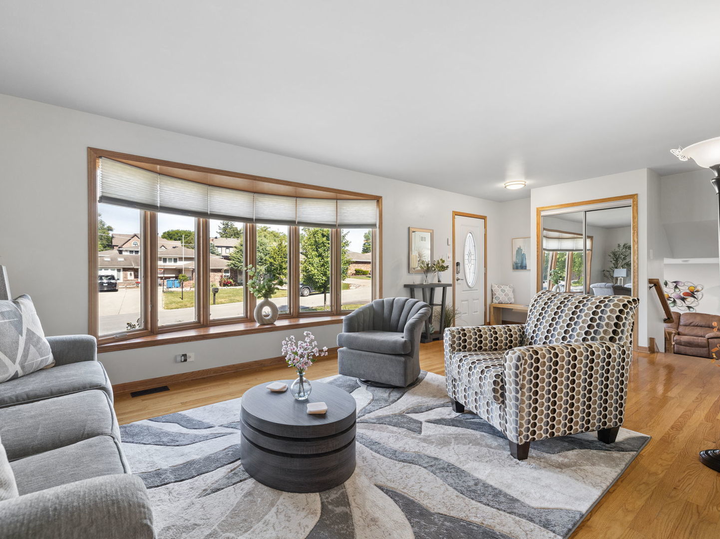 10225 S 86th Court, Palos Hills, IL