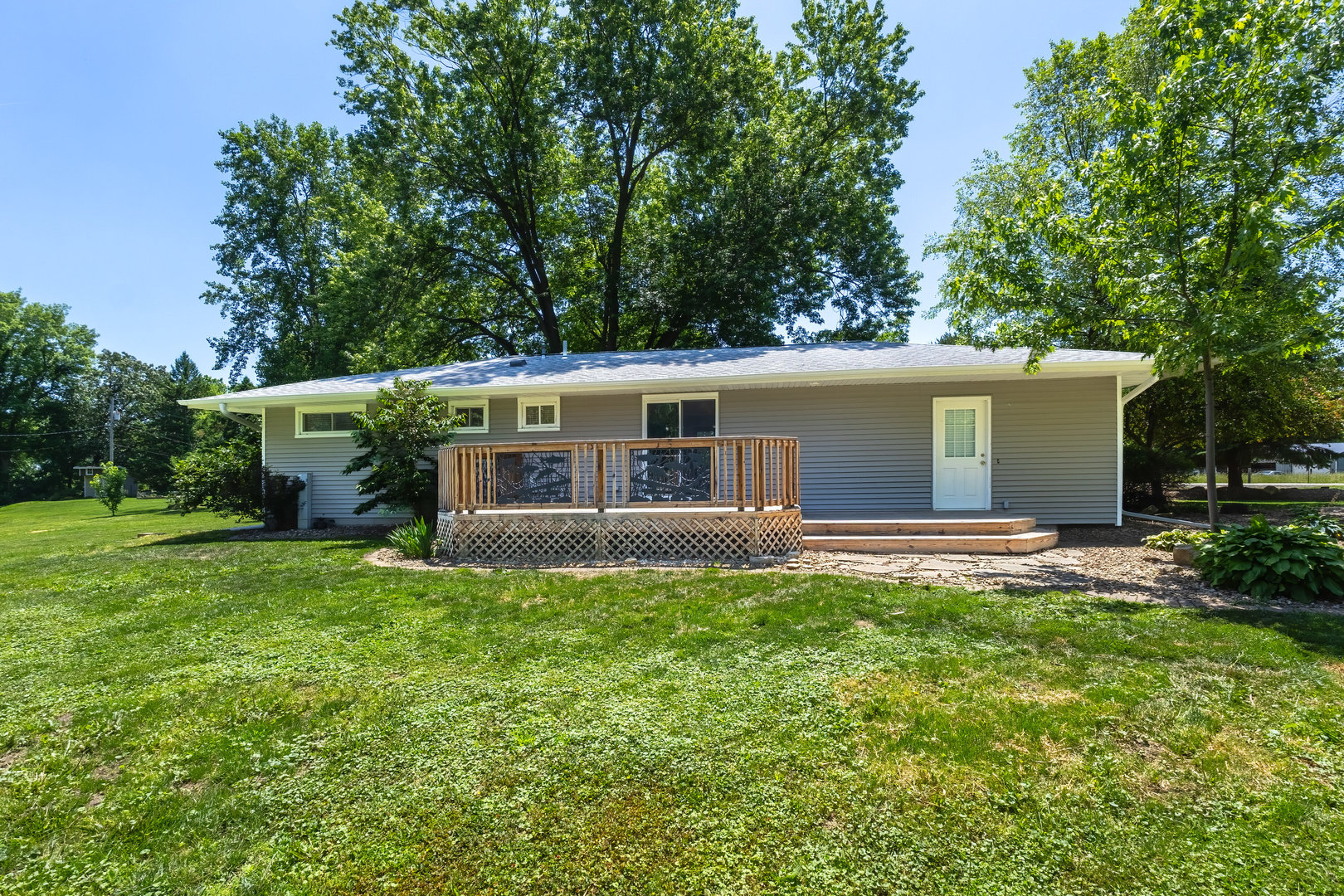 6701 221st Street, Port Byron, IL