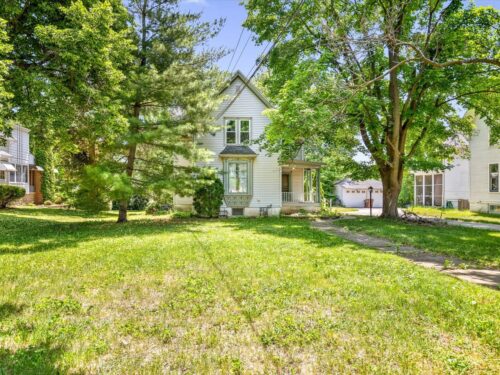927 E Lincoln Avenue, Belvidere, IL