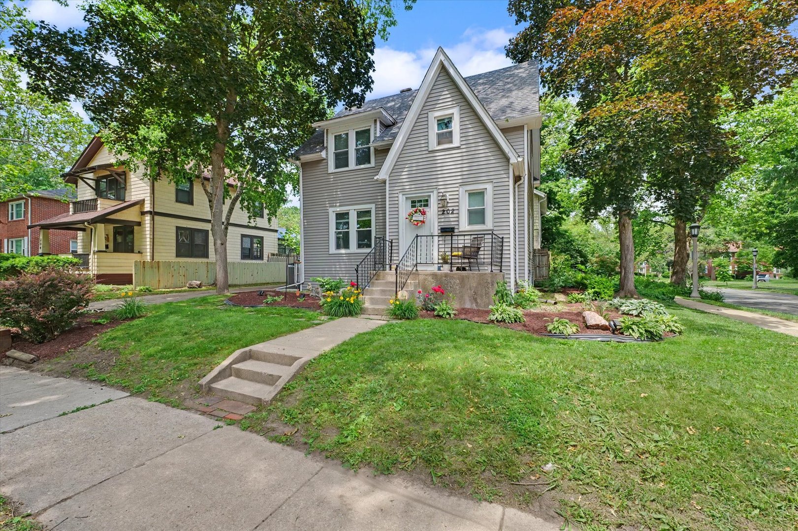 202 W Florida Avenue, Urbana, IL