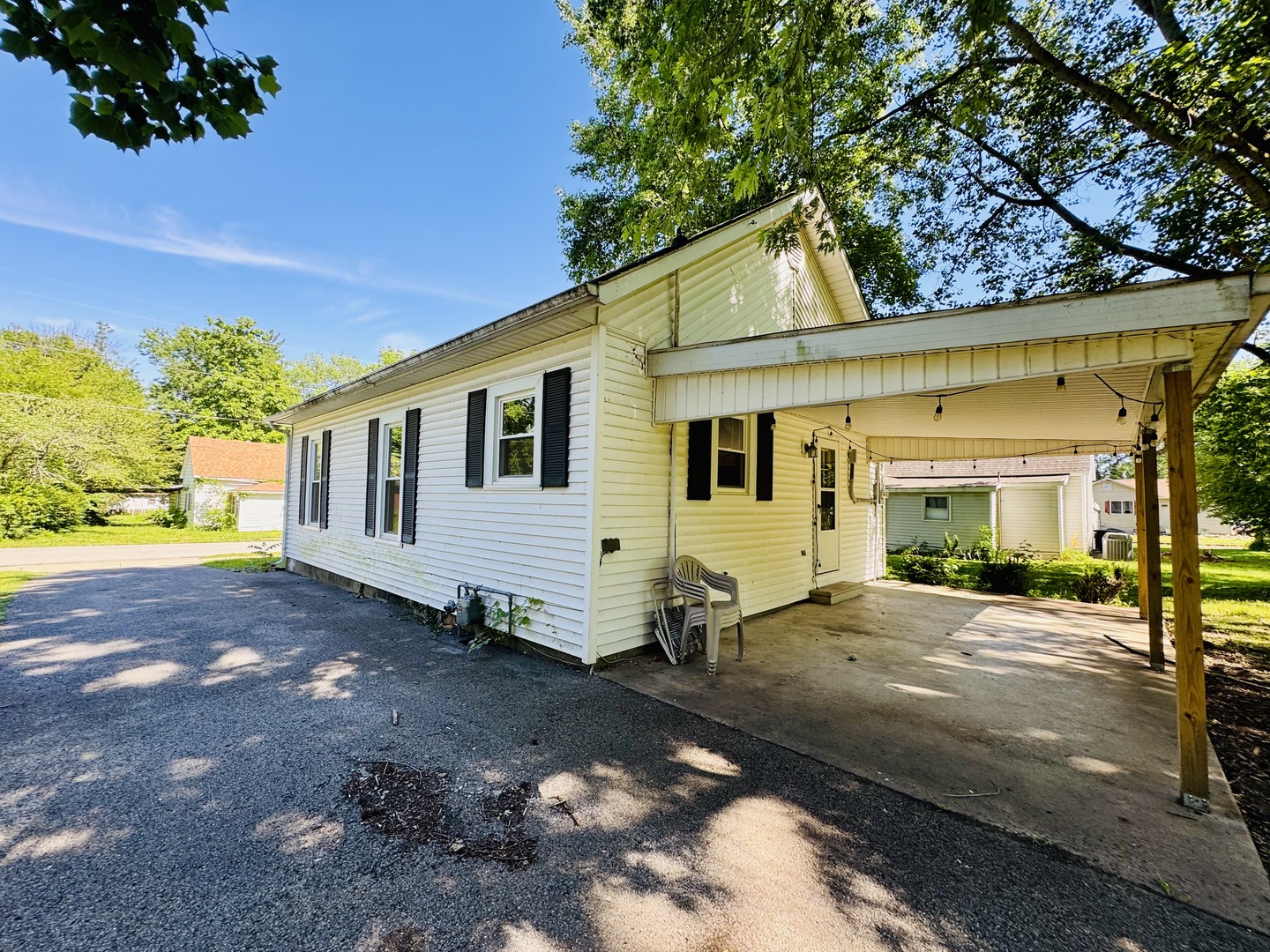404 N Otis Street, Marion, IL