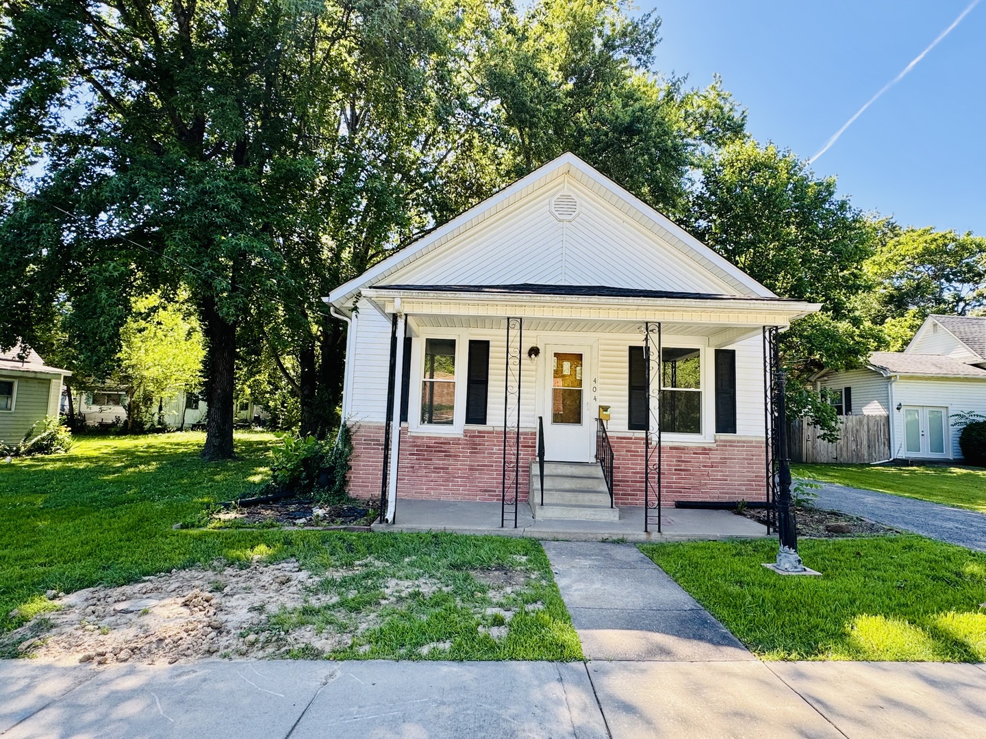 404 N Otis Street, Marion, IL