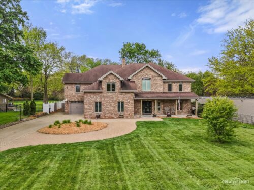 10S060 Clarendon Hills Road, Willowbrook, IL