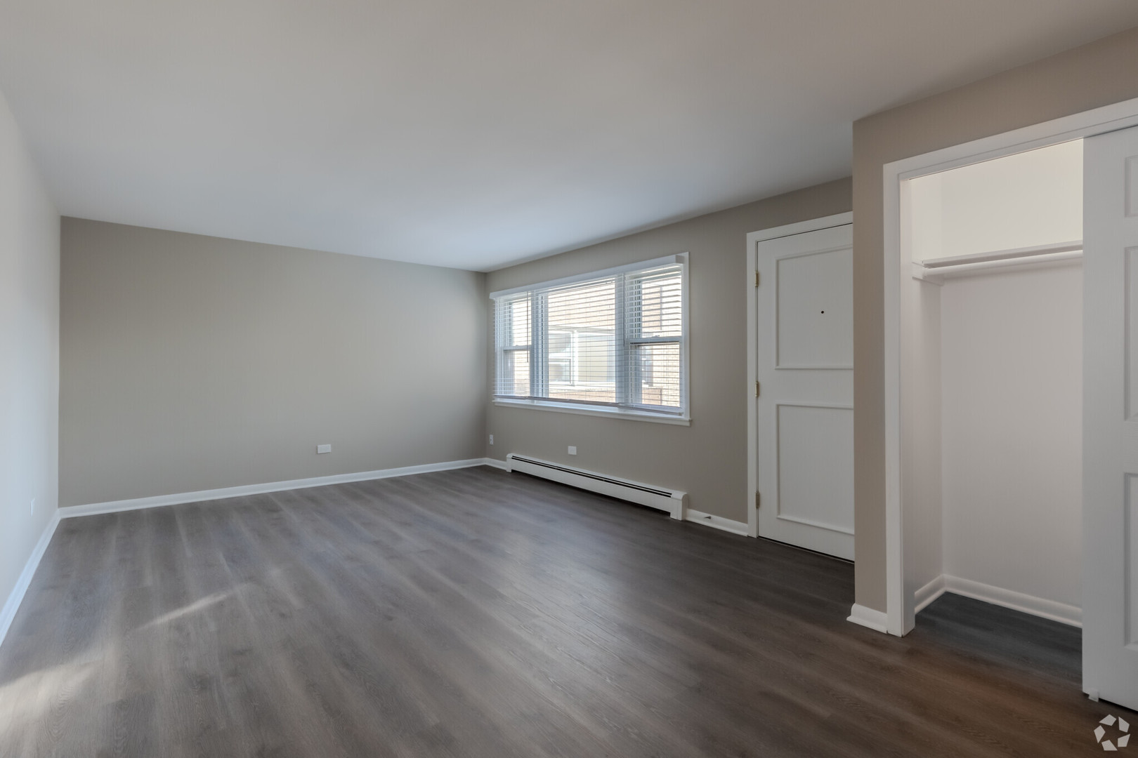 8528 W Gregory Street #3S, Chicago, IL