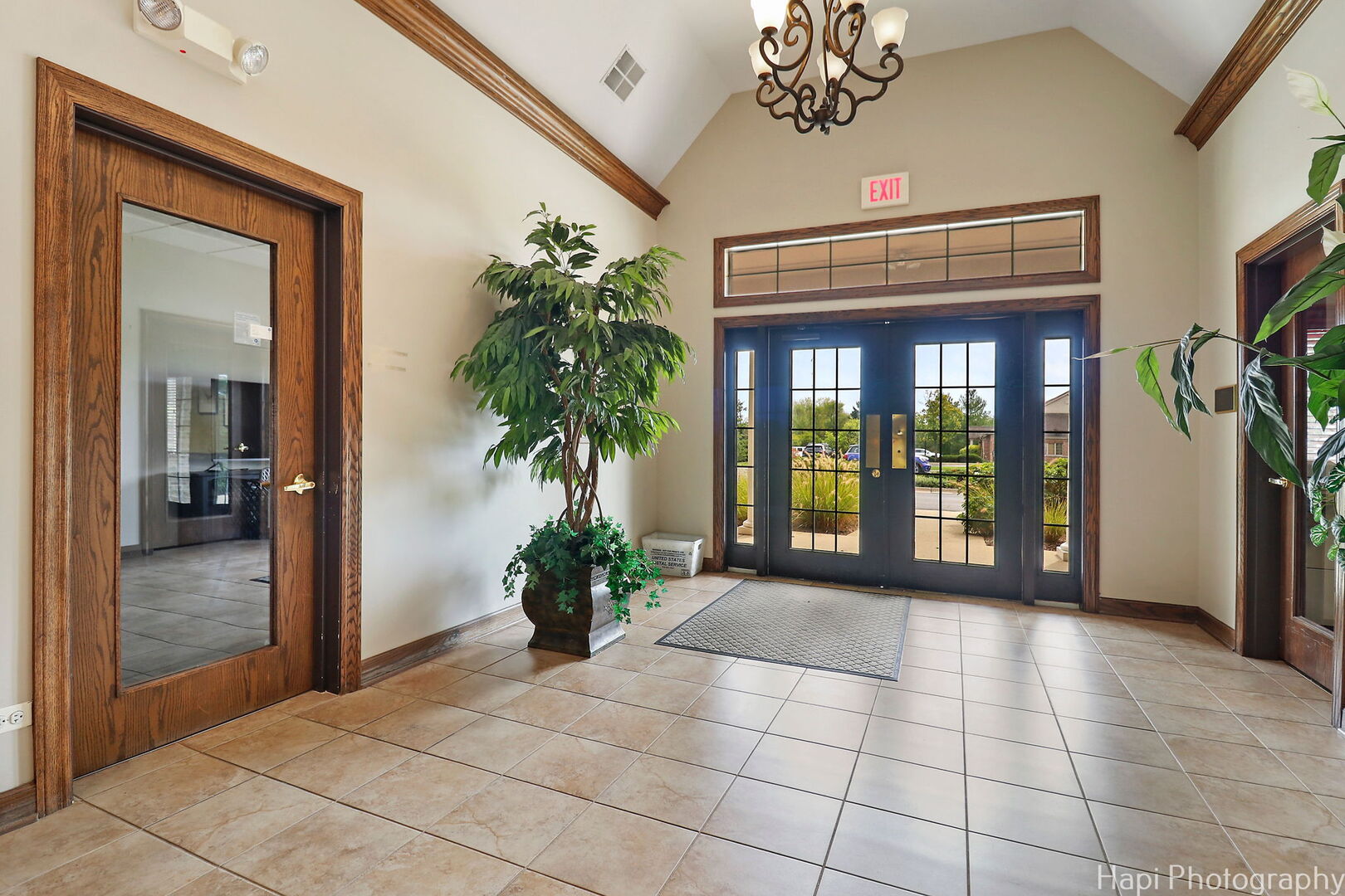 3 Executive Court #4, South Barrington, IL