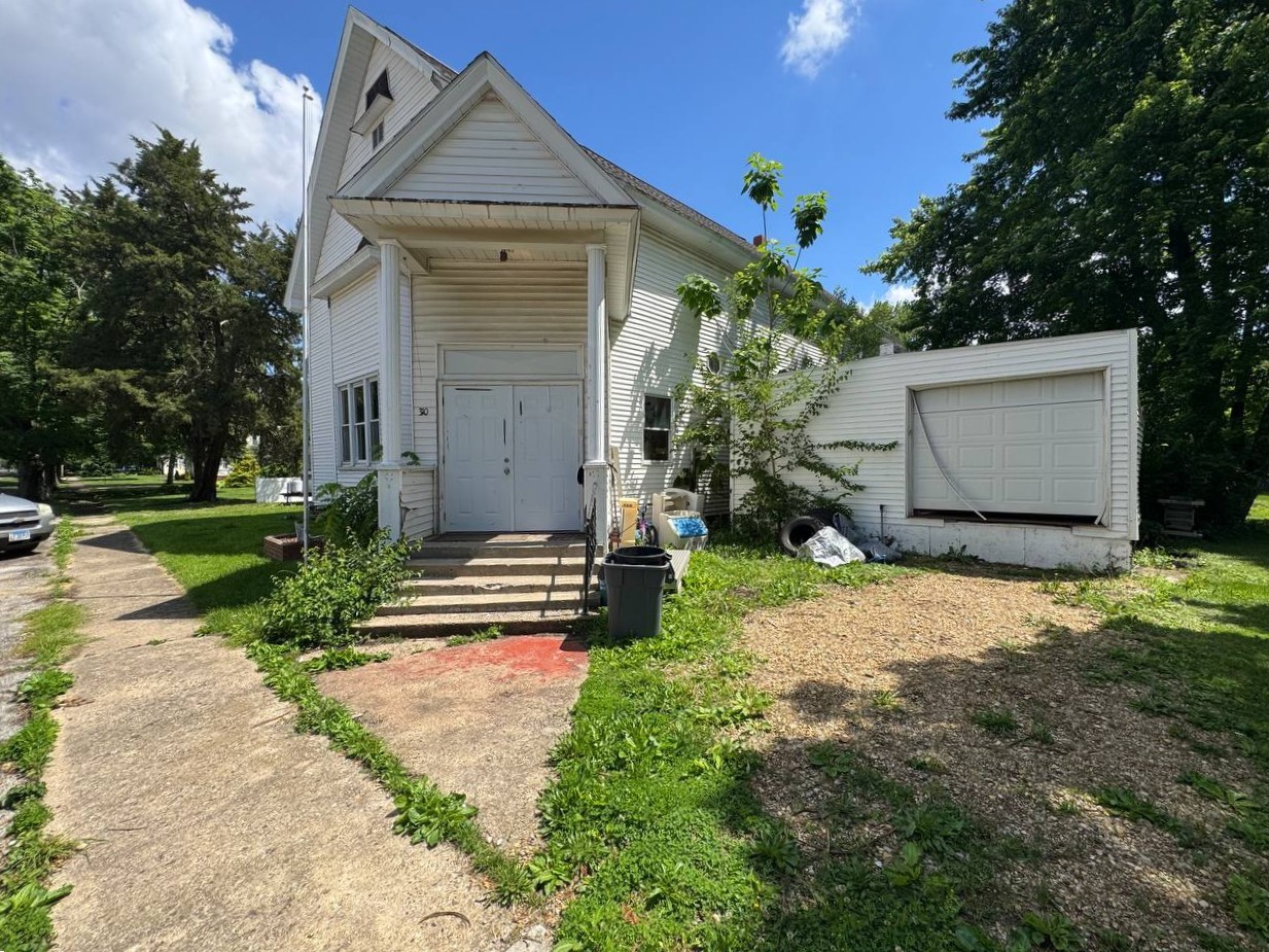 310 N MINIER Avenue, Minier, IL