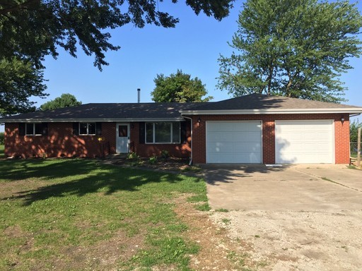 136 N St. Louis Street, Elwood, IL