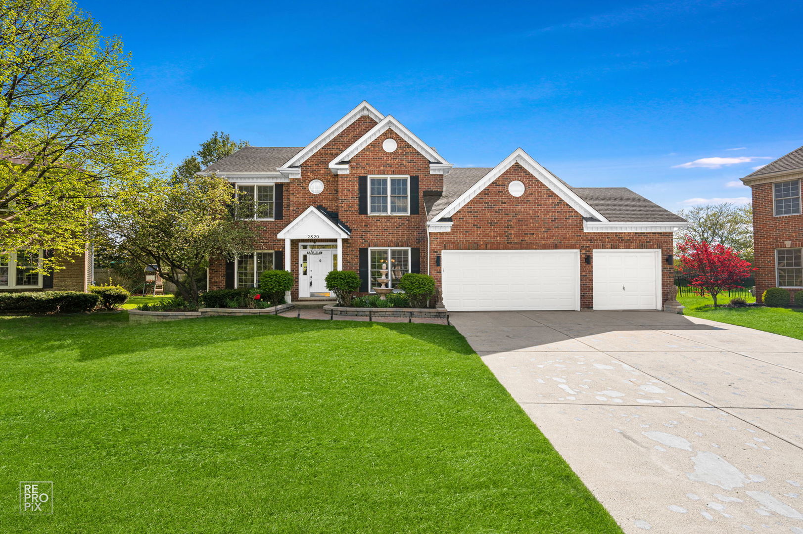 2820 Fairhauser Court, Naperville, IL
