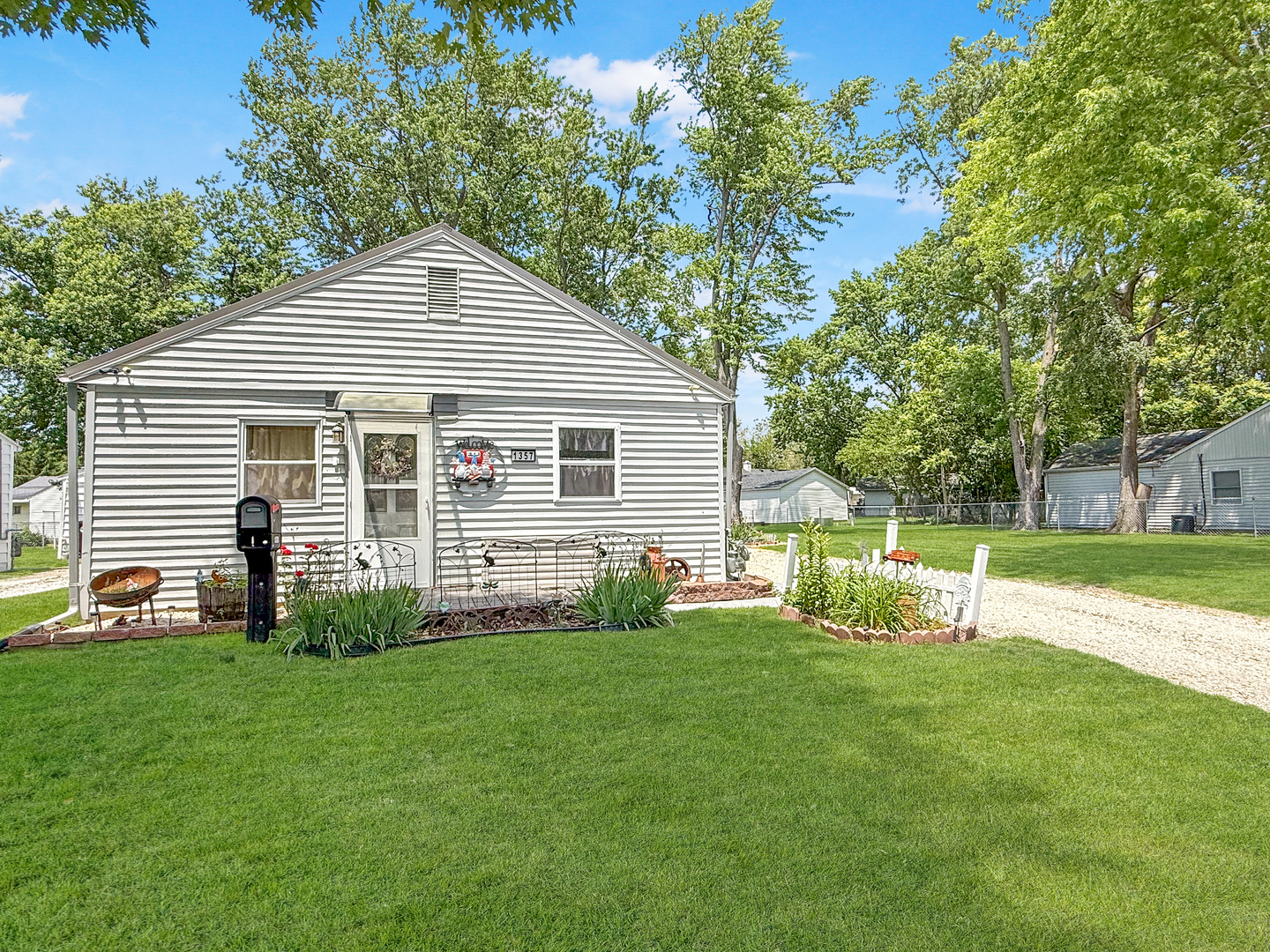 1357 Fairlawn Drive, Rantoul, IL