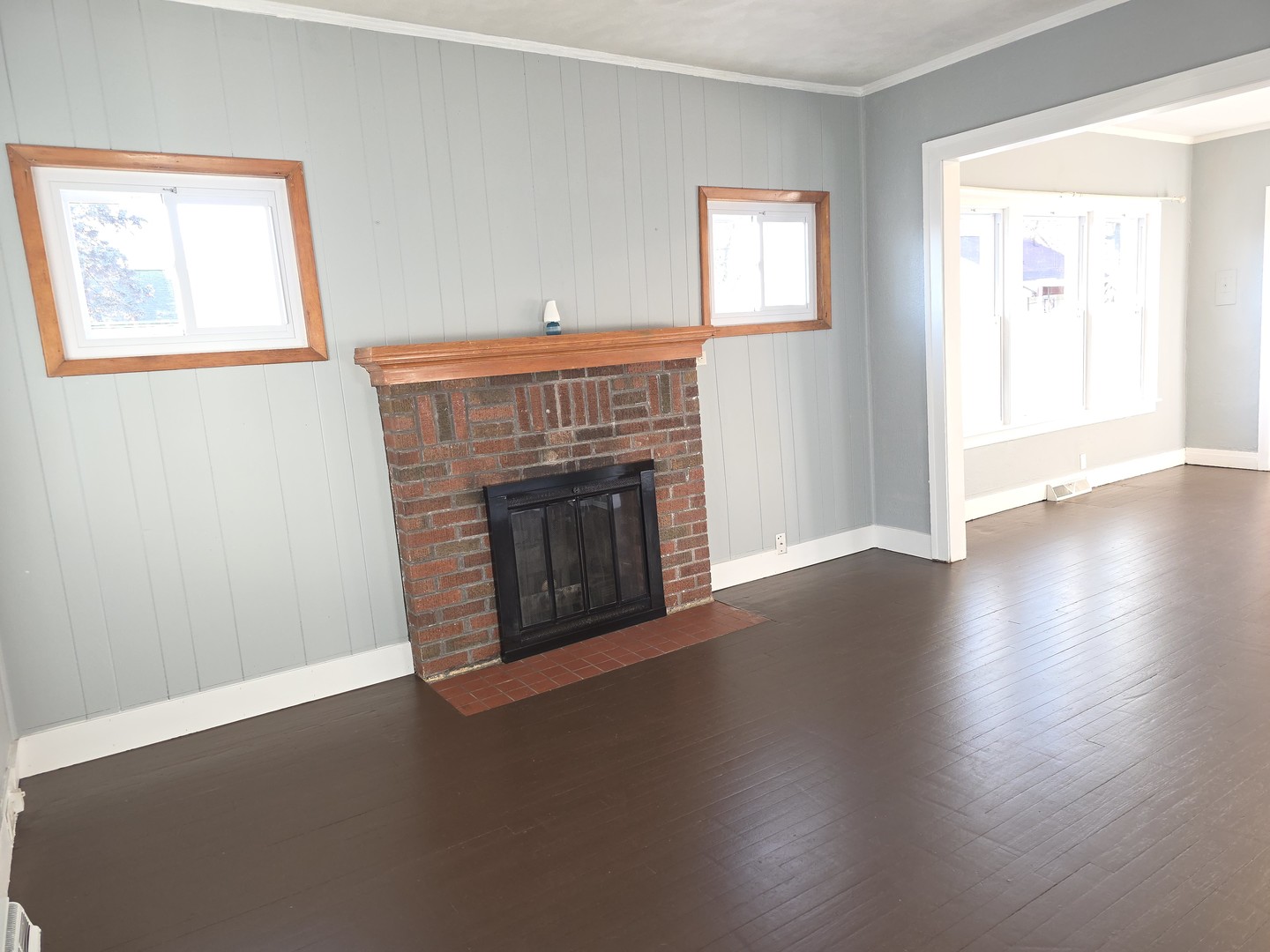 634 W Ridgeland Avenue, Waukegan, IL