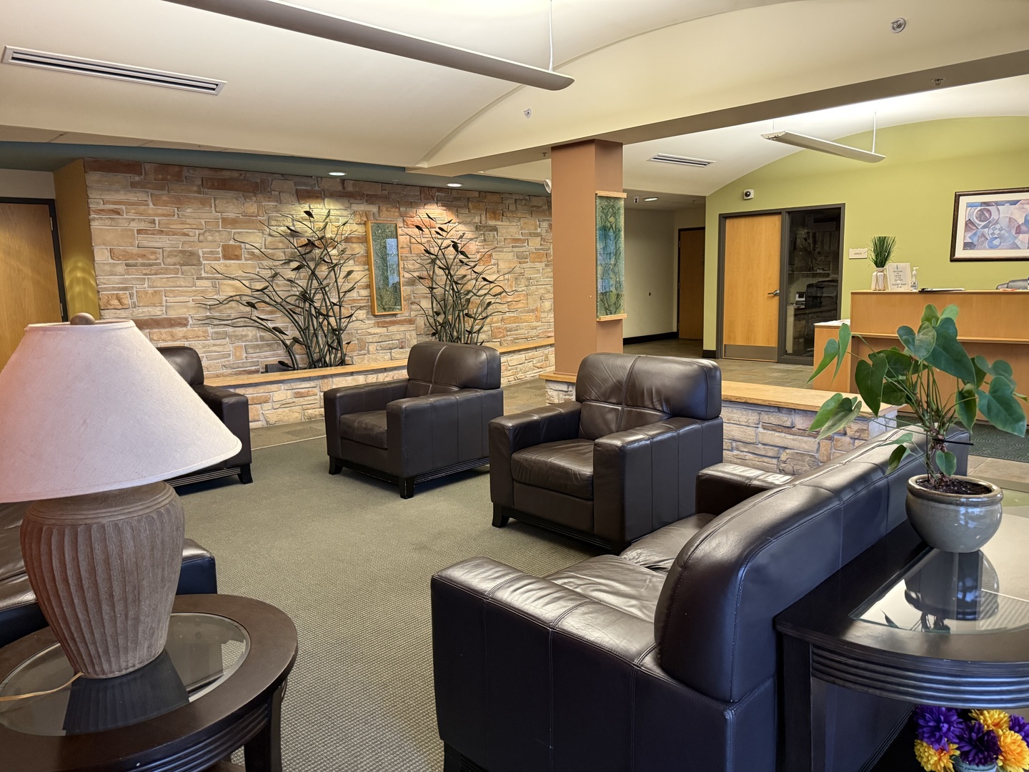 9355 Irving Park Road #213, Schiller Park, IL