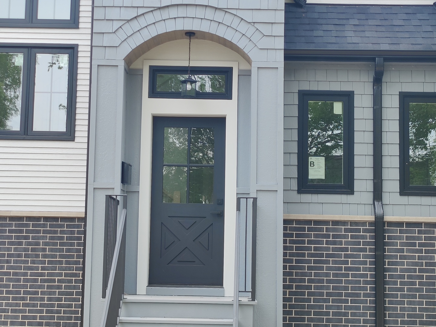 2106 Darrow Avenue, Evanston, IL