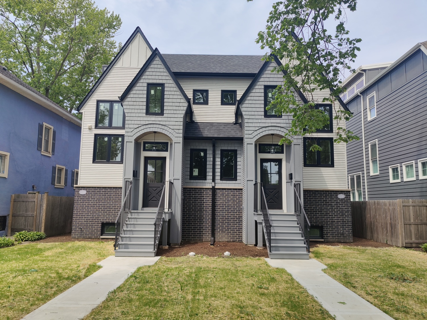 2106 Darrow Avenue, Evanston, IL