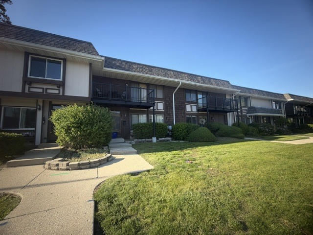 1140 Court G, Hanover Park, IL