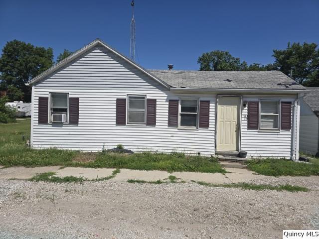 87 E 3rd Street, Dallas City, IL