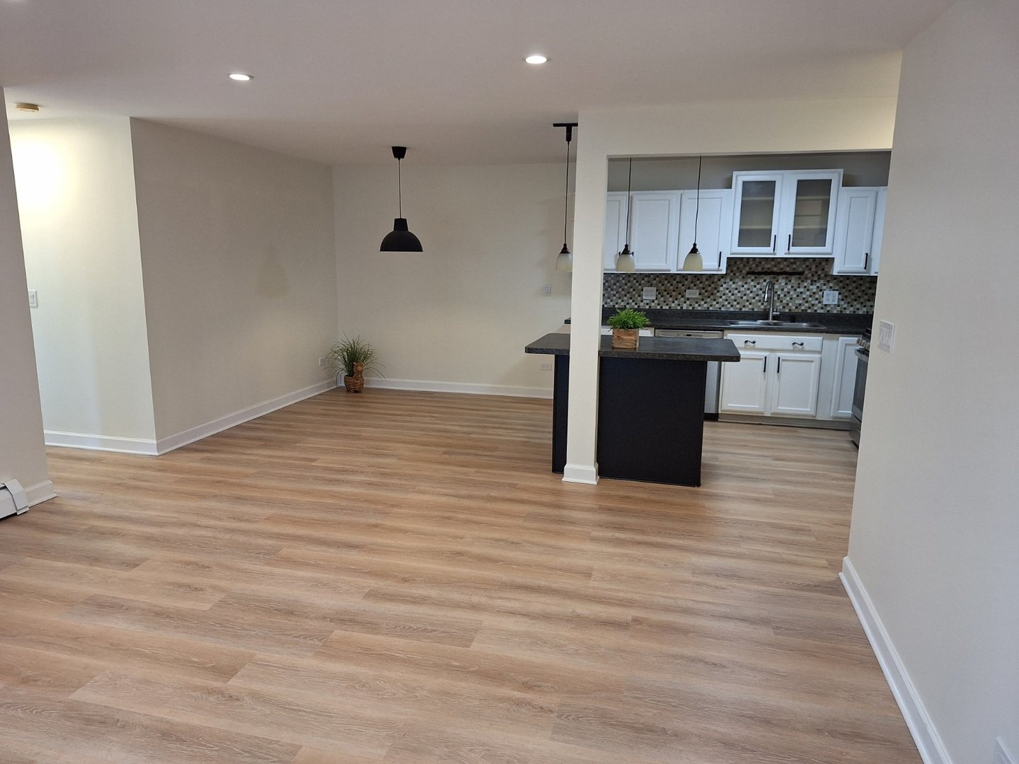 9S070 Lake Drive #108, Willowbrook, IL