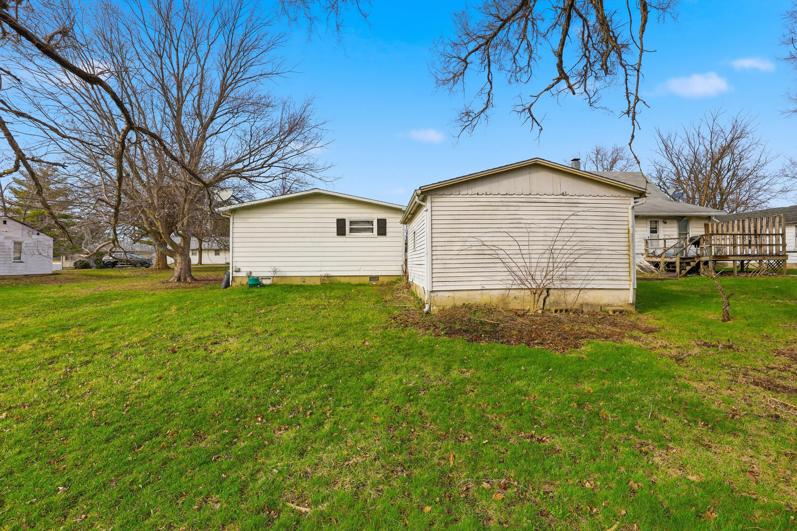 350 E Summer Street, Paxton, IL