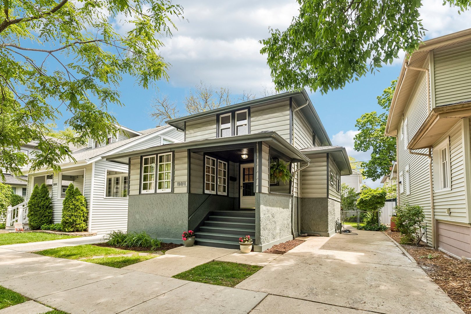 848 Carpenter Avenue, Oak Park, IL