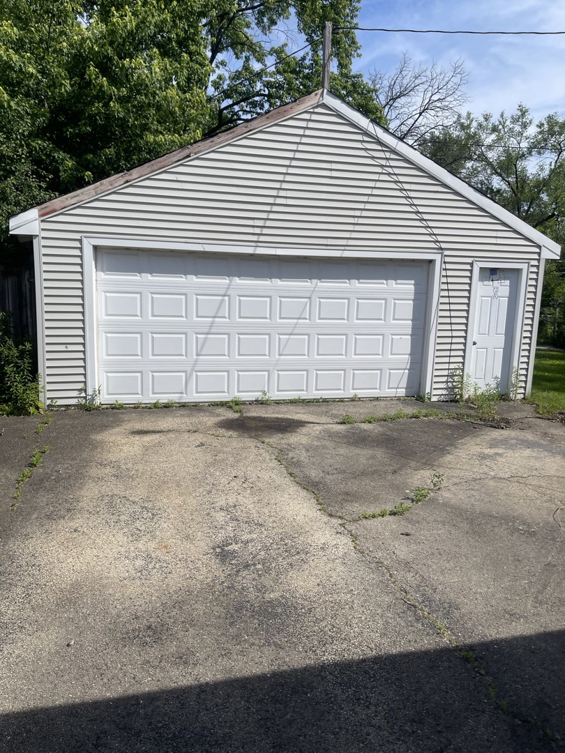 400 E Altgeld Avenue, Glendale Heights, IL