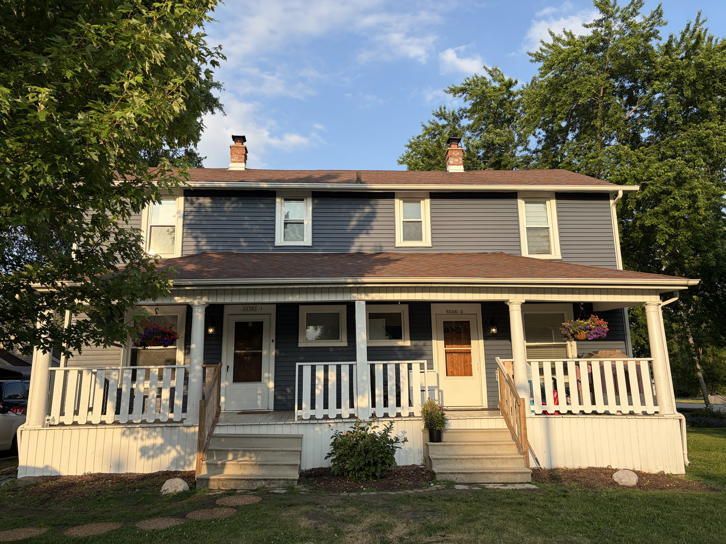 6S381 4th Street, Eola, IL