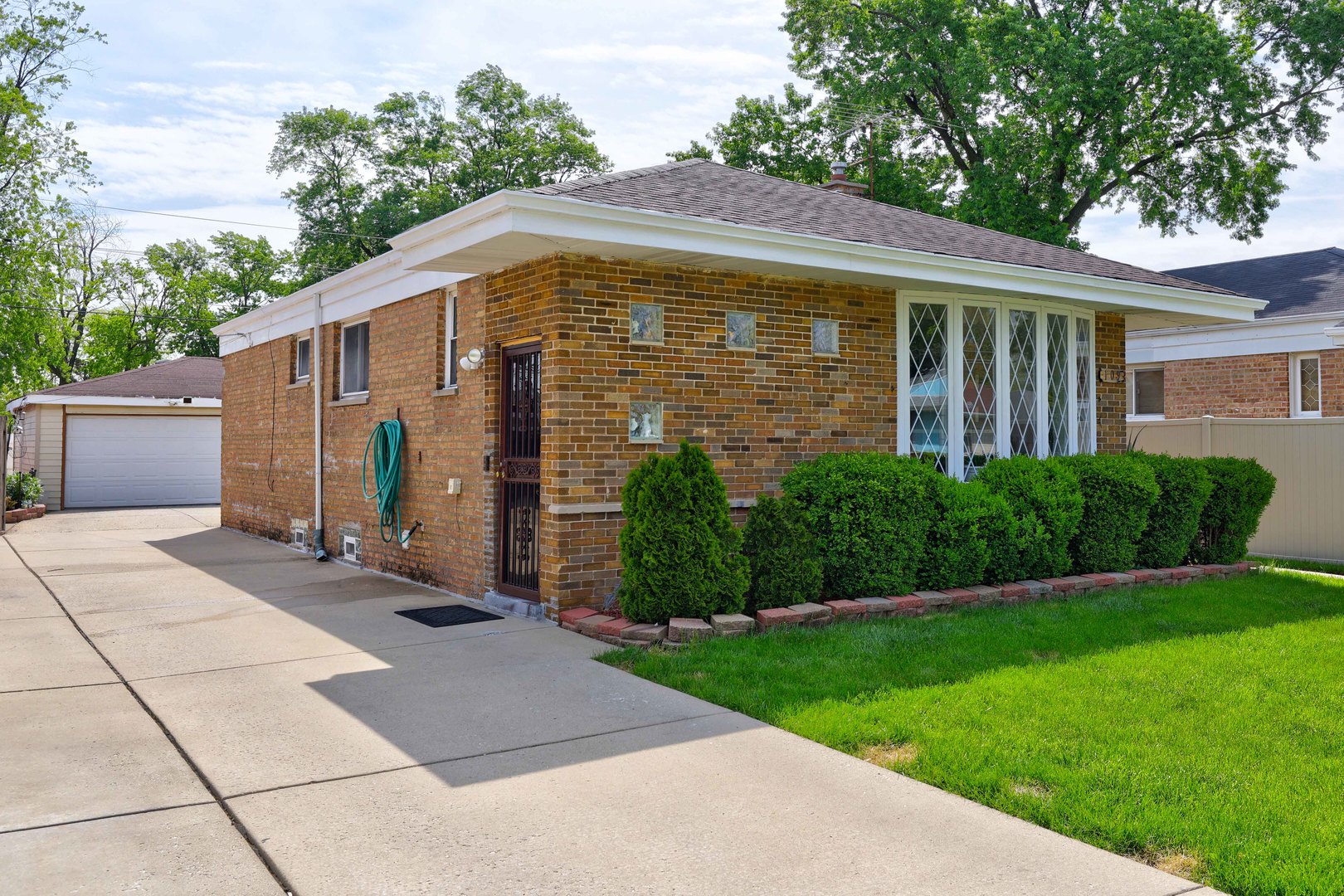 109 Rice Avenue, Bellwood, IL