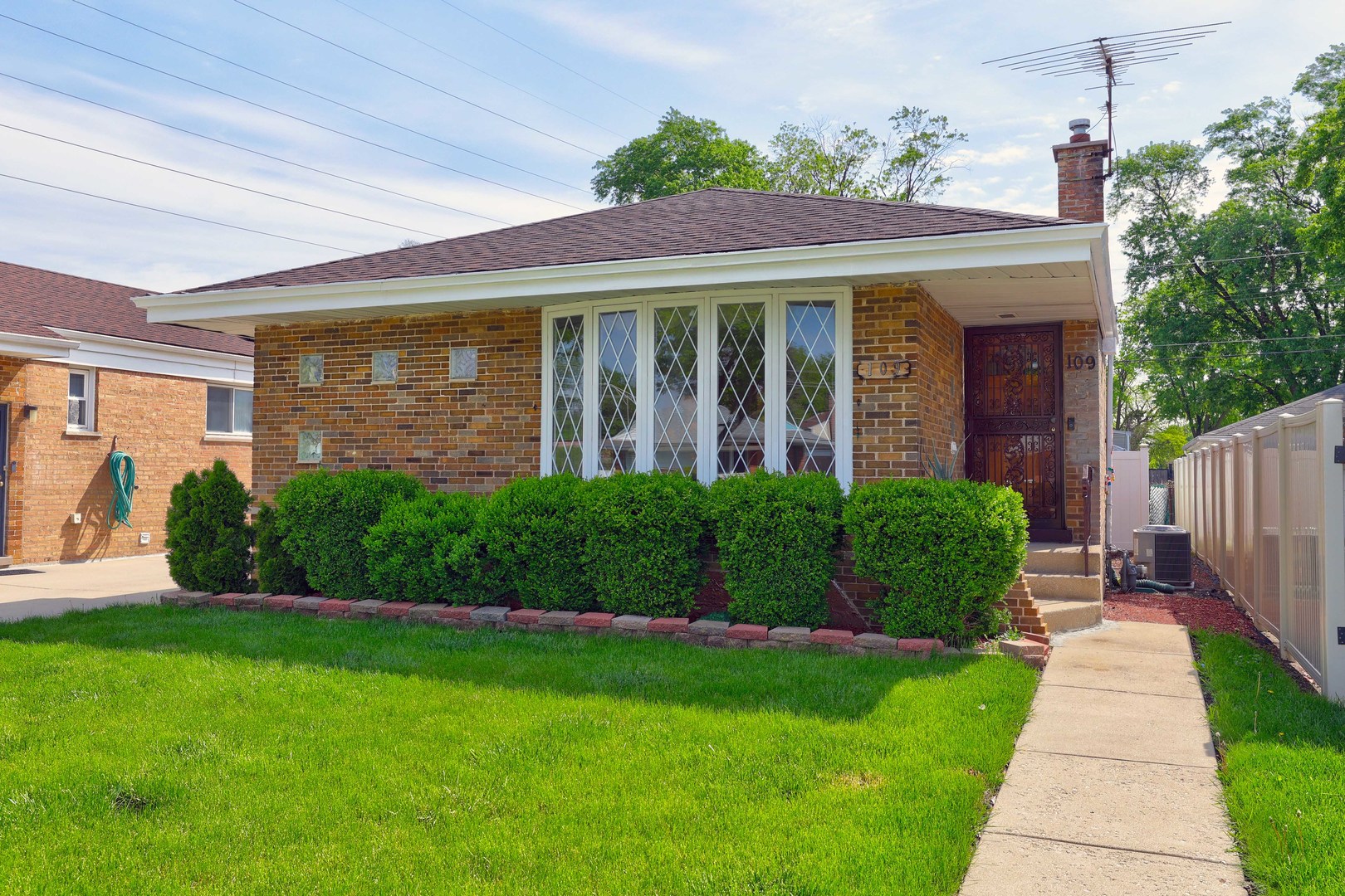 109 Rice Avenue, Bellwood, IL