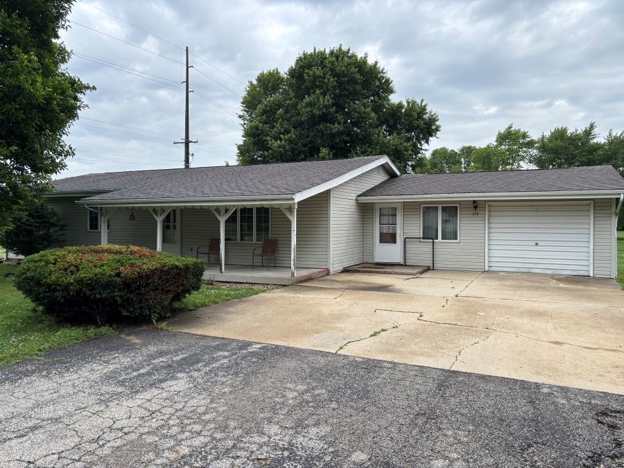 375 W Iroquois Street, Sheldon, IL