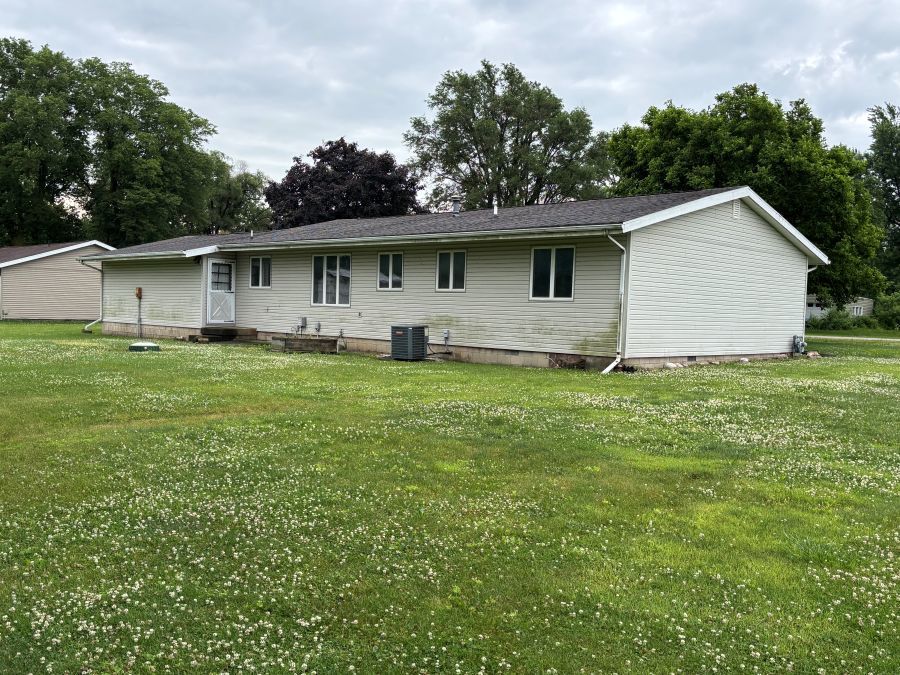 375 W Iroquois Street, Sheldon, IL