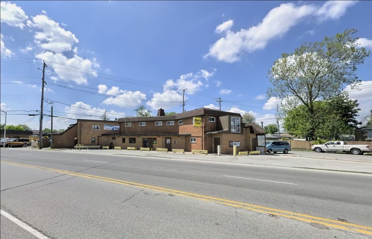 4300 Amelia Avenue, Lyons, IL