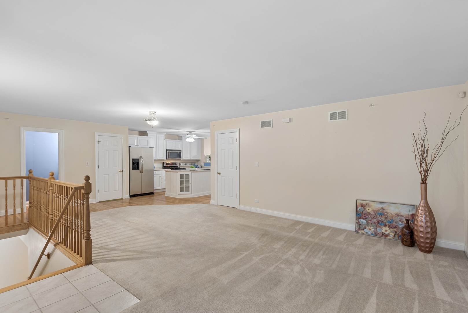 1520 QUEEN ANN Lane, Gurnee, IL