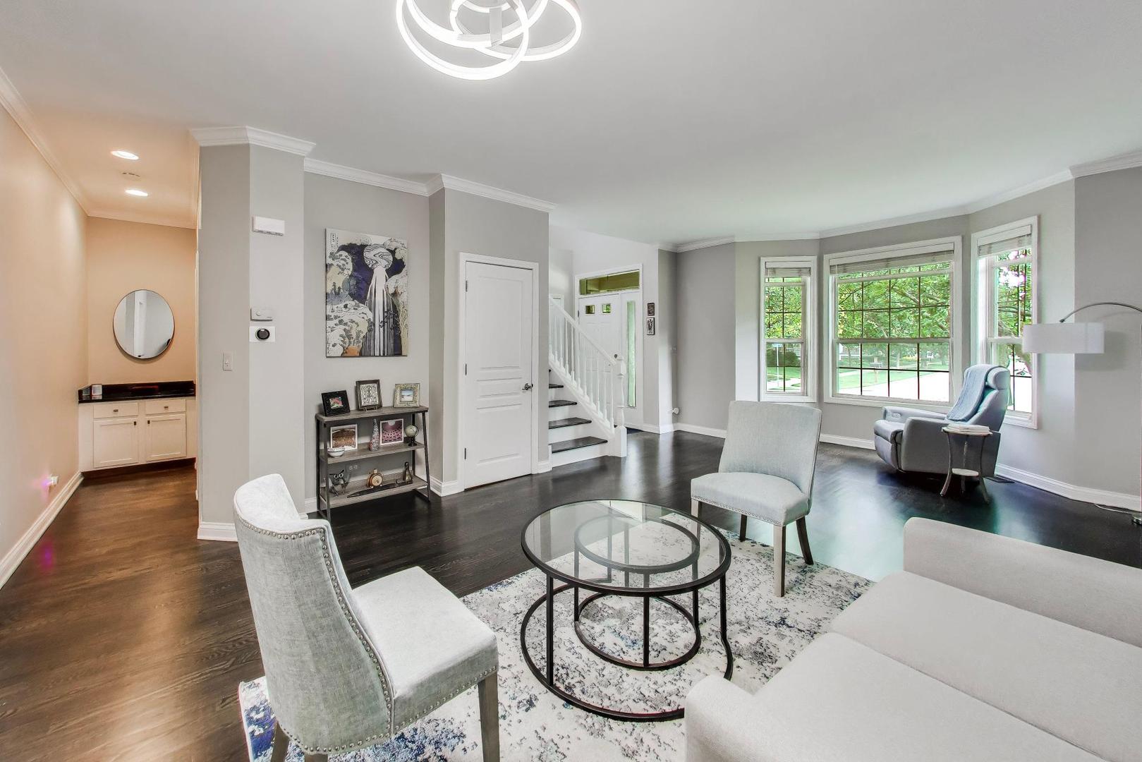 2634 Violet Street, Glenview, IL